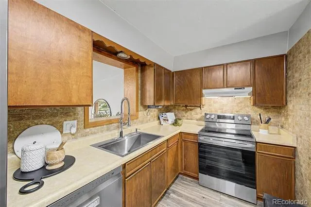 16045 Lomand Circle Brighton, CO 80602