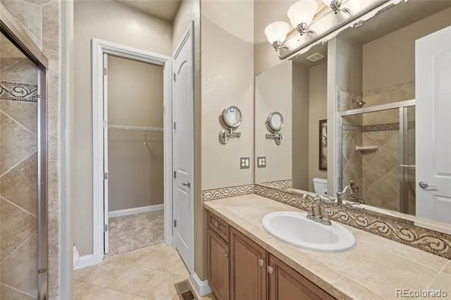 8120 S Blackstone Parkway Aurora, CO 80016
