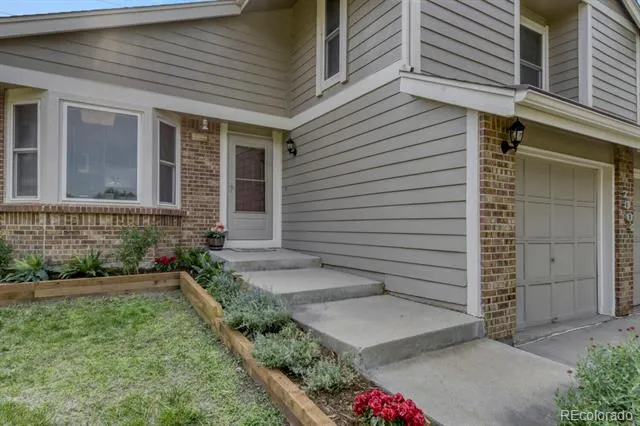 7304 E Mineral Place Centennial, CO 80112
