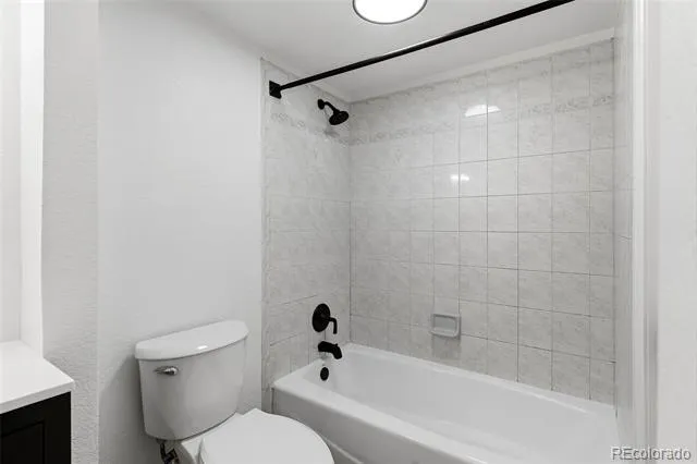 17620 E Loyola Drive #1722R Aurora, CO 80013