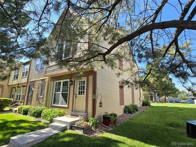 14232 E Hawaii Circle #A Aurora, CO 80012