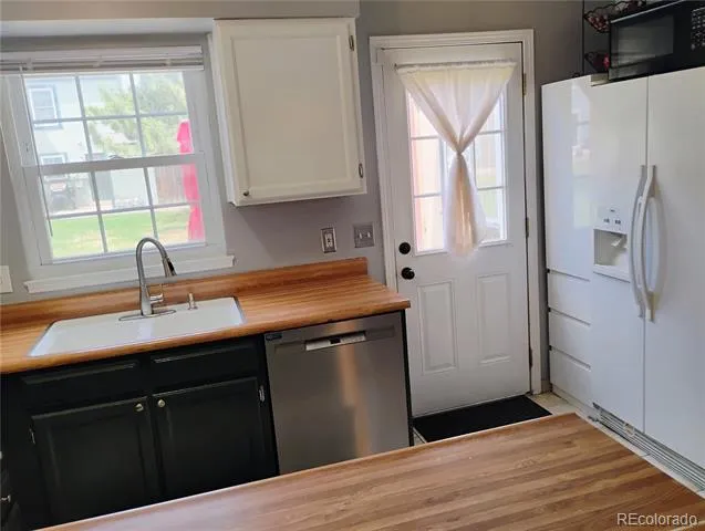 14232 E Hawaii Circle #A Aurora, CO 80012