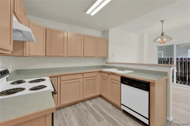 1049 Samuel Point Colorado Springs, CO 80906