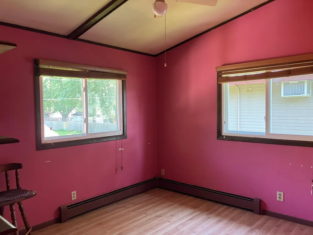 16 South Street SW Dodge Center, MN 55927