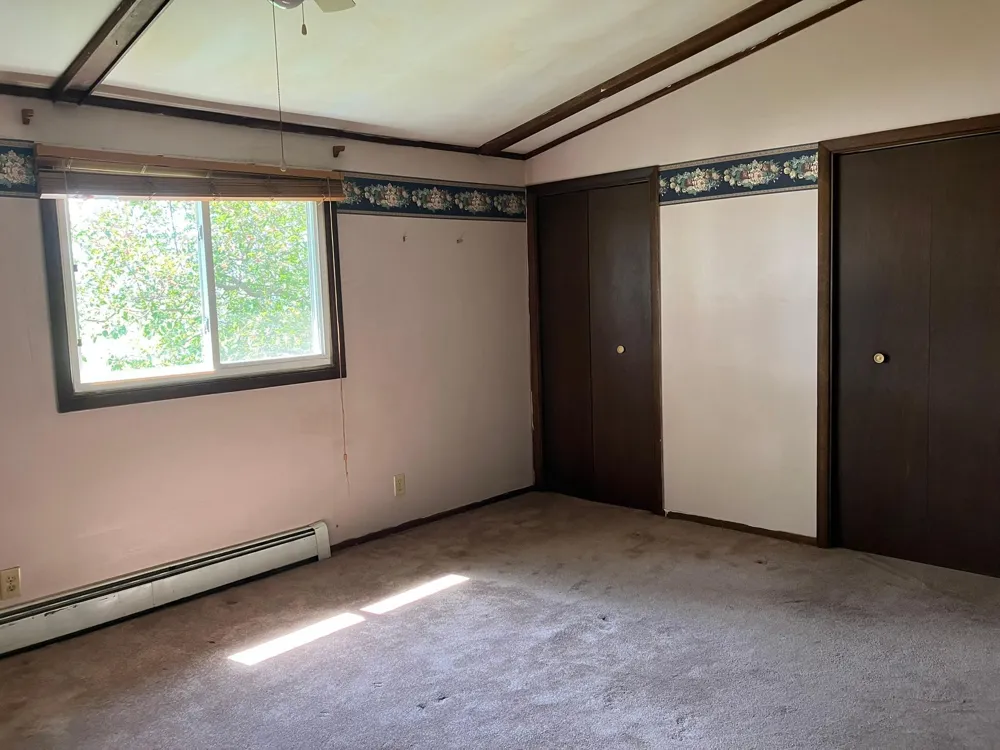 16 South Street SW Dodge Center, MN 55927