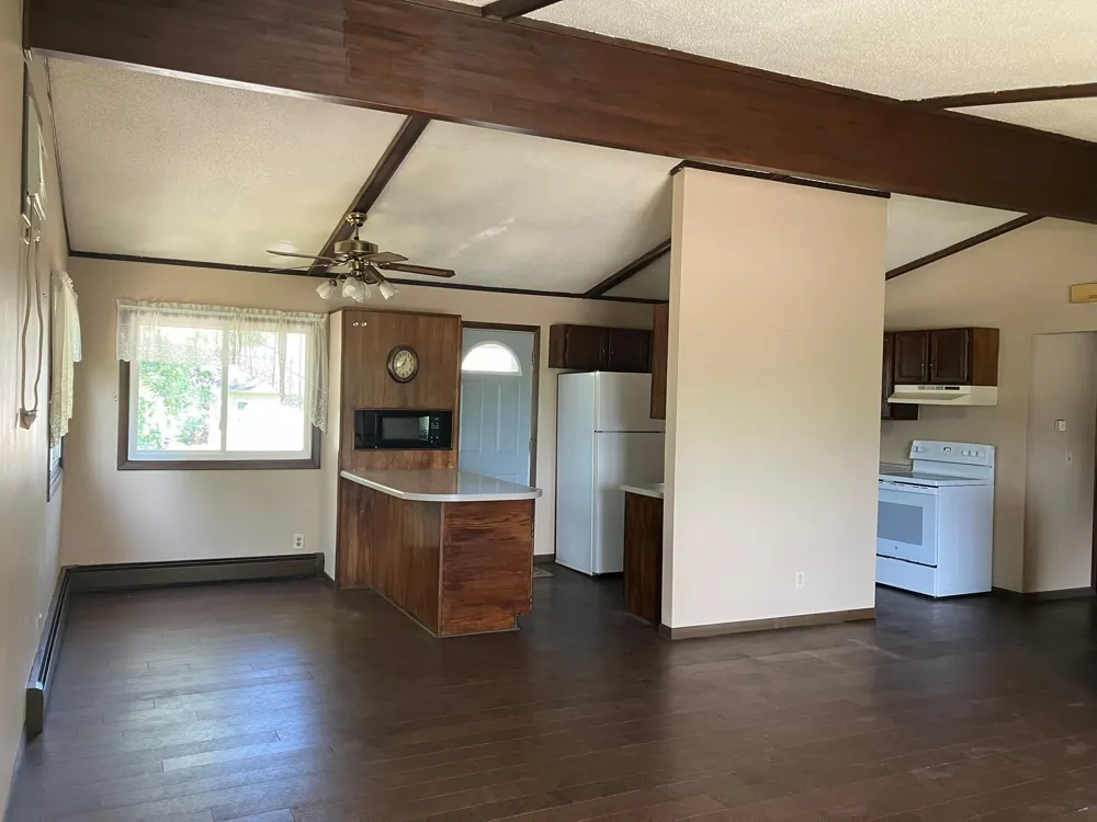 16 South Street SW Dodge Center, MN 55927