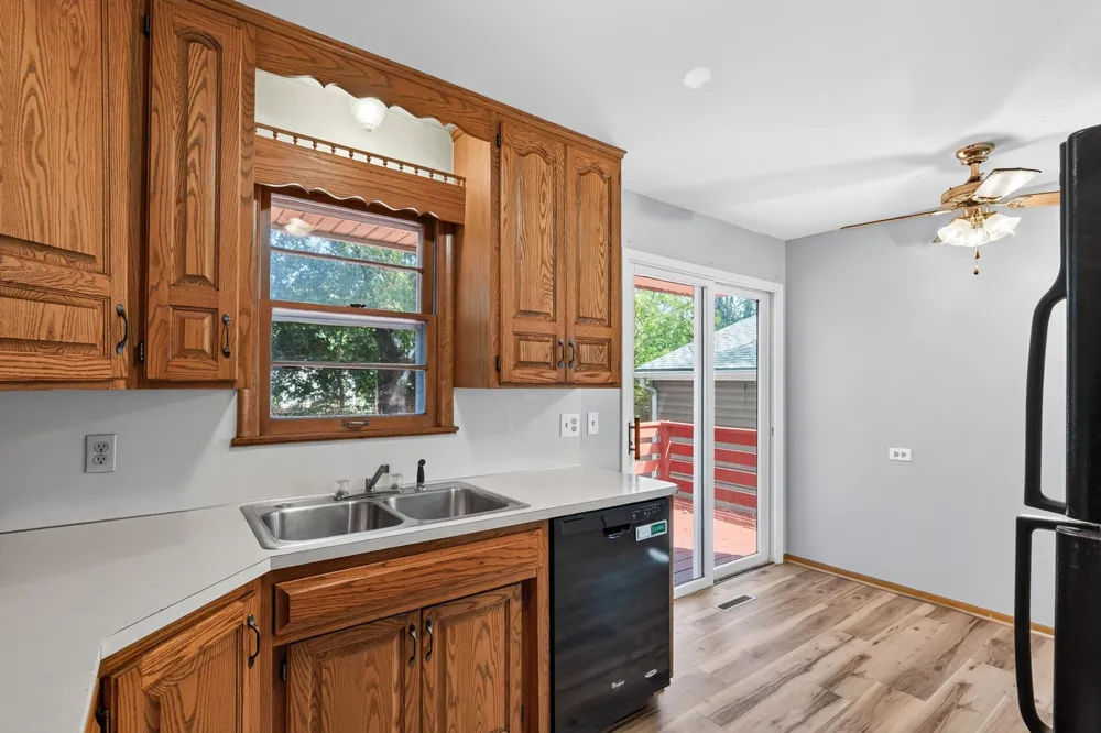 7200 Cartisian Avenue Brooklyn Park, MN 55428