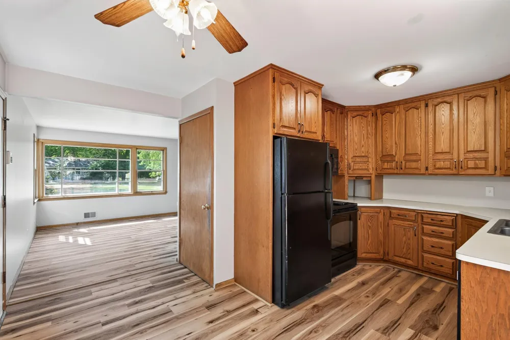 7200 Cartisian Avenue Brooklyn Park, MN 55428