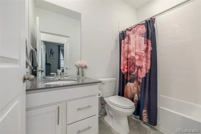 5125 Quemoy Street Aurora, CO 80019