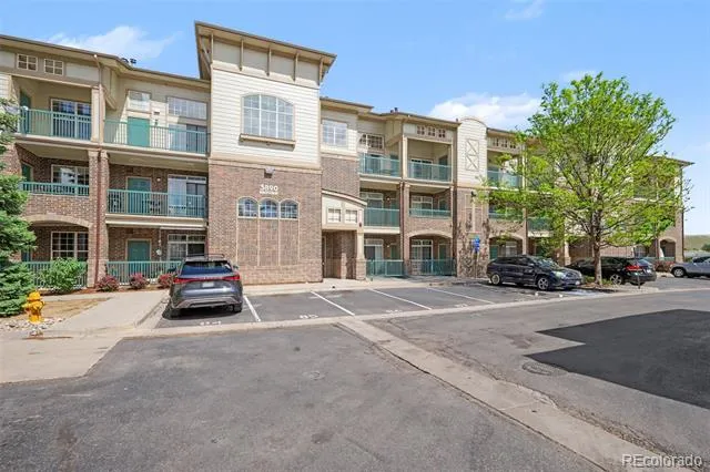 3890 S Dayton Street #103 Aurora, CO 80014