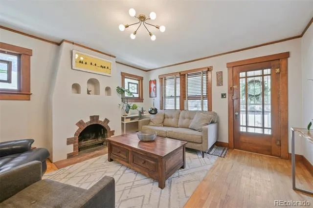 521 Hancock Avenue Colorado Springs, CO 80903