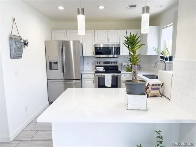 19163 E Wyoming Drive #105 Aurora, CO 80017