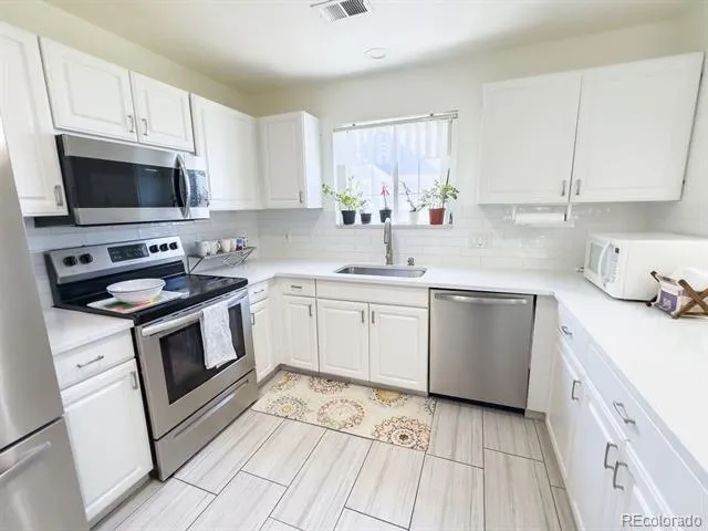 19163 E Wyoming Drive #105 Aurora, CO 80017