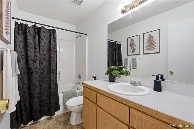 2417 Bearwood Avenue Greeley, CO 80631