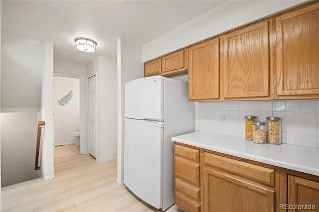 6806 Los Reyes Circle Colorado Springs, CO 80918