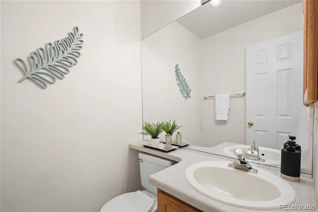 6806 Los Reyes Circle Colorado Springs, CO 80918