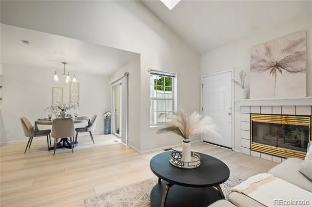 6806 Los Reyes Circle Colorado Springs, CO 80918