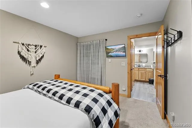 325 Four O Clock Road #B103 Breckenridge, CO 80424