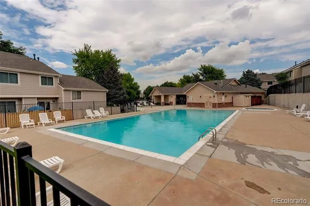 1295 S Zeno Circle #C Aurora, CO 80017