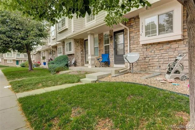 1295 S Zeno Circle #C Aurora, CO 80017