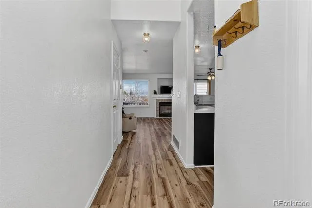 1295 S Zeno Circle #C Aurora, CO 80017