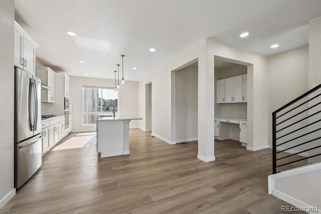 12331 Farmview Lane Thornton, CO 80241