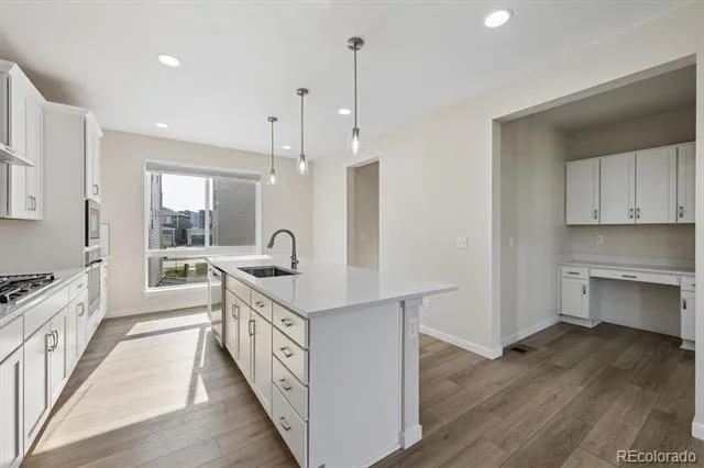 12331 Farmview Lane Thornton, CO 80241