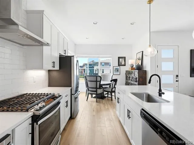 1612 Stablecross Drive Castle Rock, CO 80108