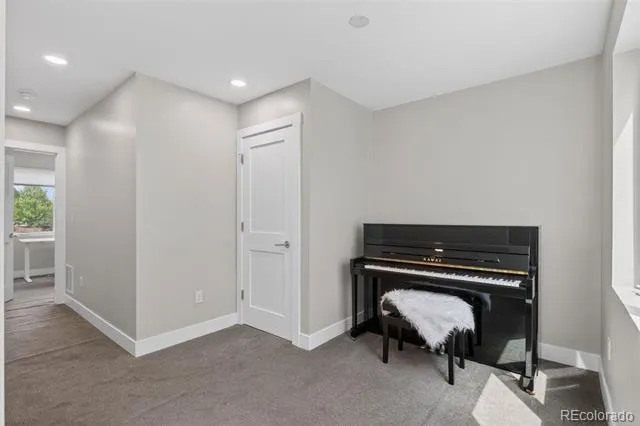 1284 Winona Court Denver, CO 80204