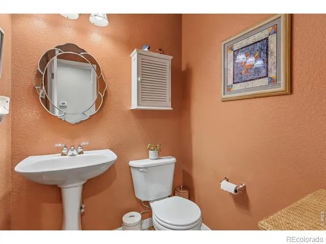 805 Summer Hawk Drive #NN-90 Longmont, CO 80504