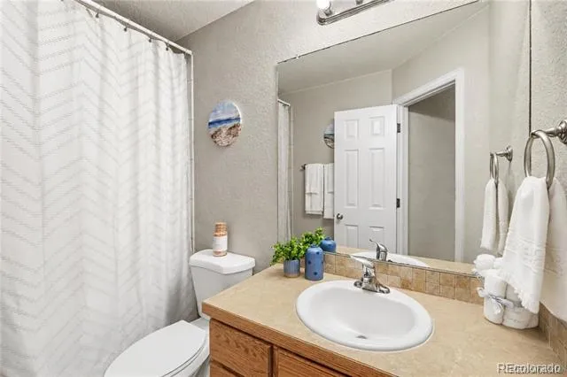 751 Blue Azurite Avenue Loveland, CO 80537