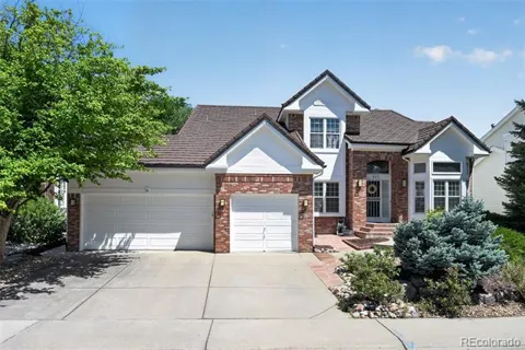 825 Huntington Drive