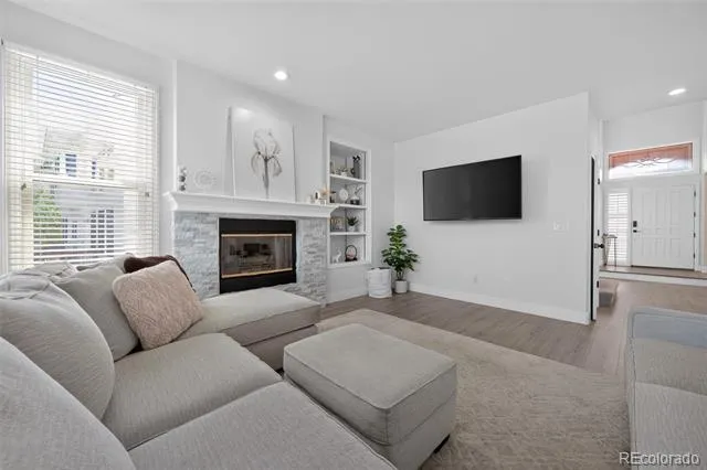 825 Huntington Drive Littleton, CO 80126