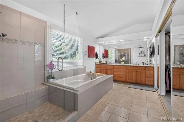 825 Huntington Drive Littleton, CO 80126
