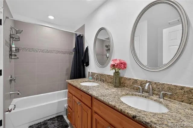 825 Huntington Drive Littleton, CO 80126