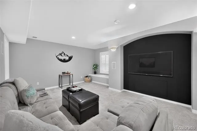 825 Huntington Drive Littleton, CO 80126