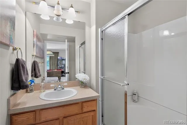 825 Huntington Drive Littleton, CO 80126