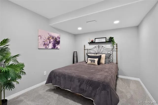 825 Huntington Drive Littleton, CO 80126