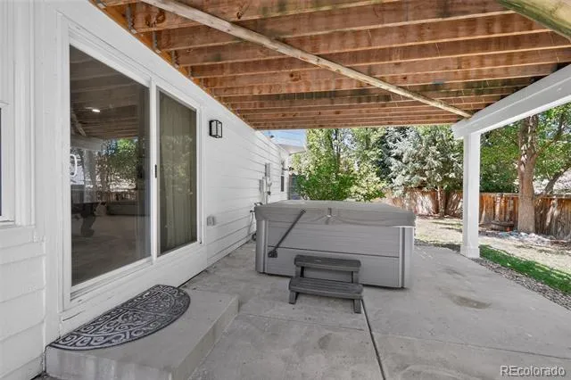825 Huntington Drive Littleton, CO 80126