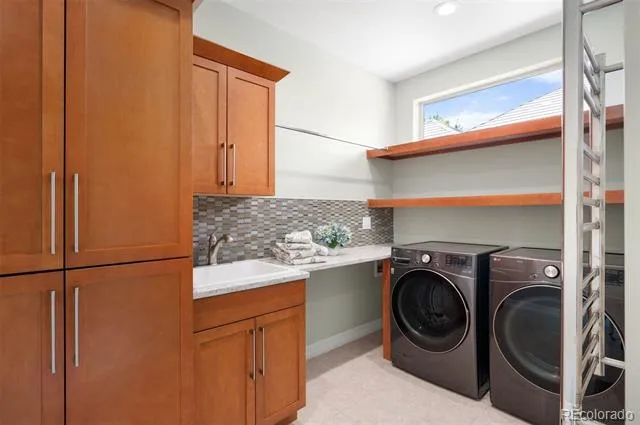 5980 S Race Court Centennial, CO 80121