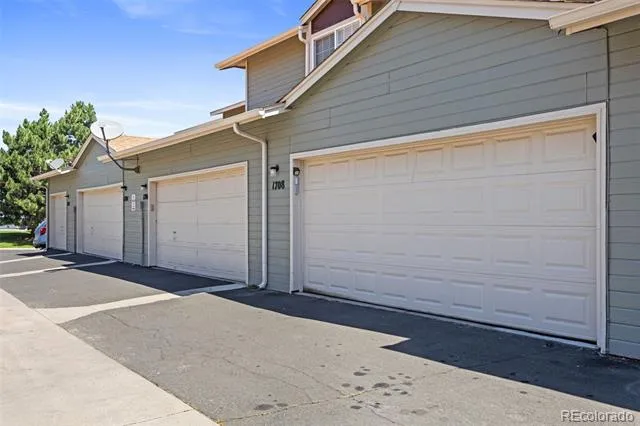 1708 W 101st Avenue Thornton, CO 80260