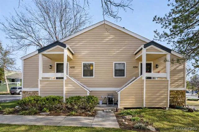 4252 S Richfield Way Aurora, CO 80013