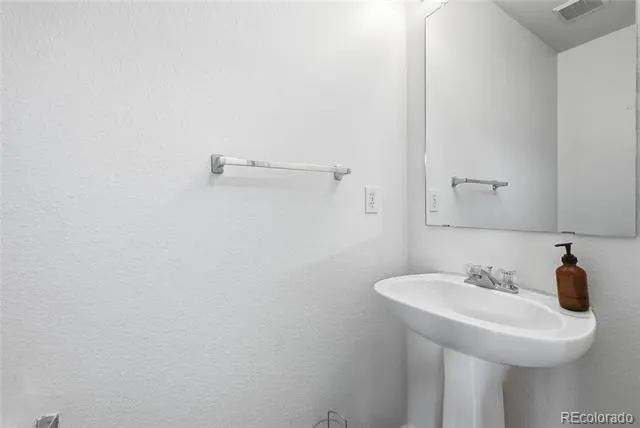 5323 S Malta Way Centennial, CO 80015