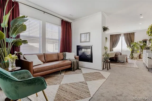 27841 E Lakeview Drive Aurora, CO 80016