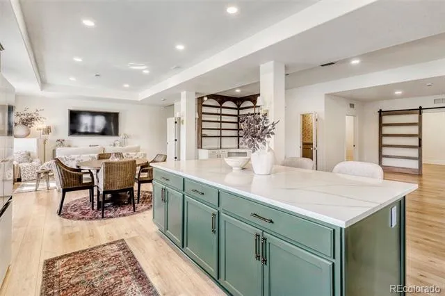 27841 E Lakeview Drive Aurora, CO 80016