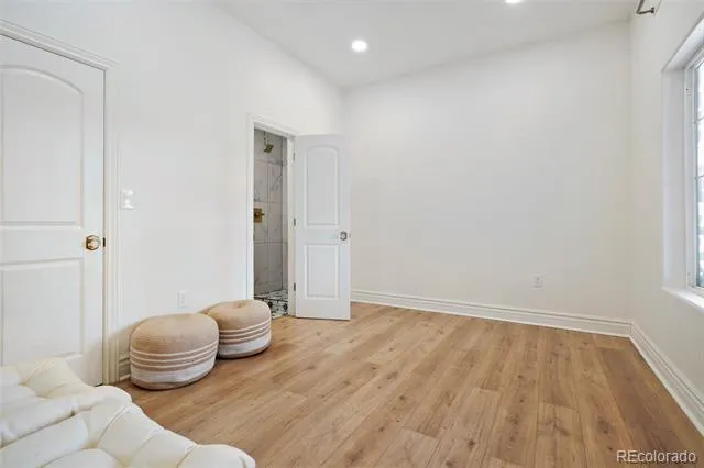 27841 E Lakeview Drive Aurora, CO 80016