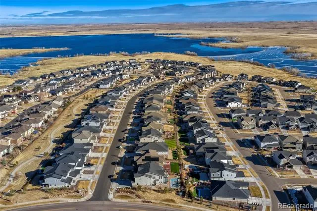 27841 E Lakeview Drive Aurora, CO 80016