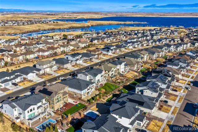 27841 E Lakeview Drive Aurora, CO 80016