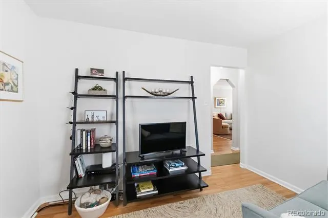 987 Glencoe Street Denver, CO 80220