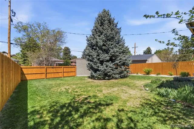 987 Glencoe Street Denver, CO 80220